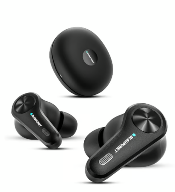 10 Best Earbuds for Calling in India 2024