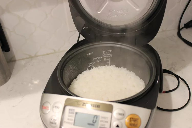 This Rice Cooker Will Make You Stop Cooking It on the Stovetop Forever