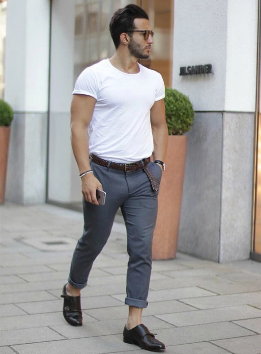 Men’s White T Shirt Style – Ways To Wear A Plain White Tee